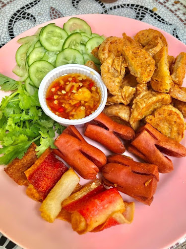 Comentarii opinii despre Forever Cafe (ไอติมกะทิ กาแฟสด ลูกชิ้นทอด)