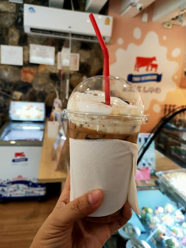 Opinii despre MilkLand Silpakorn University în อำเภอเมืองนครปฐม - การบริการอาหารและที่พัก