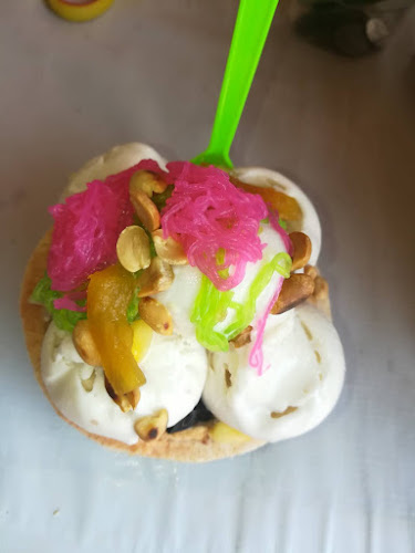 ศูนย์อาหารโคกมะตูม - การบริการอาหารและที่พัก