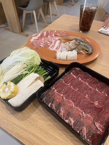 green shabu - การบริการอาหารและที่พัก