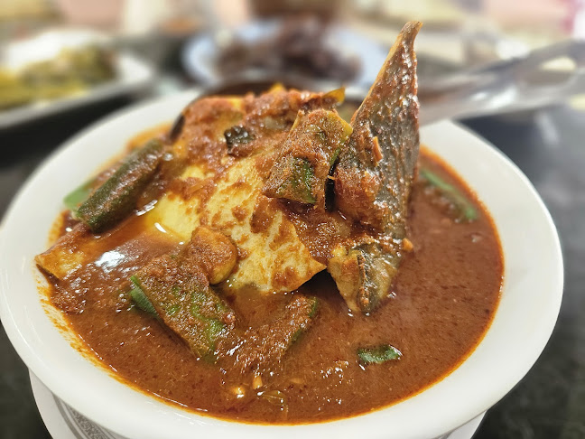 เล้งกี่ บะกุ๊ดแต๊ - การบริการอาหารและที่พัก