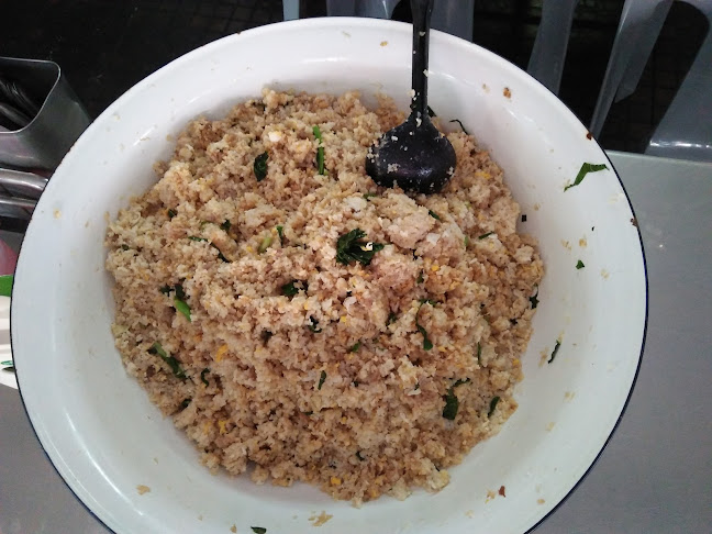 ข้าวต้มสันติโภชนา - การบริการอาหารและที่พัก