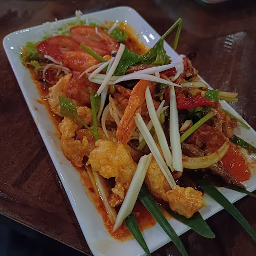 ร้านอาหารมากันใหญ่ - อำเภอบางบัวทอง