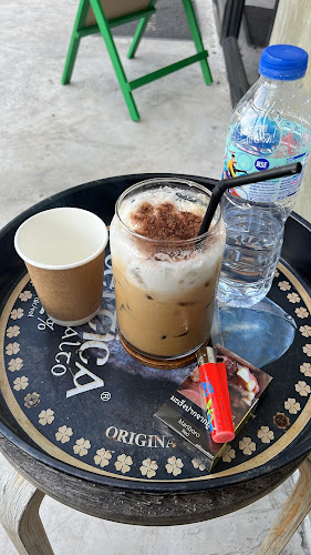 Opinii despre Jitphirom Coffee Roastery (Oldies) în อำเภอบางละมุง - การบริการอาหารและที่พัก