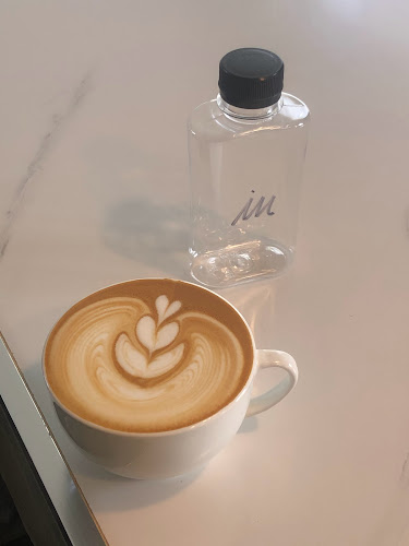 Comentarii opinii despre IU Slow Bar Coffee