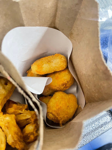 679 ถ. พหลโยธิน ตำบลปากน้ำโพ Amphur Muang นครสวรรค์ 60000