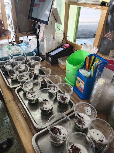 Nam kaeng sai konkoh น้ำแข็งใสคนเกาะ - การบริการอาหารและที่พัก