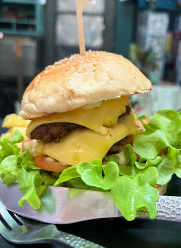 Comentarii opinii despre Art space cafe