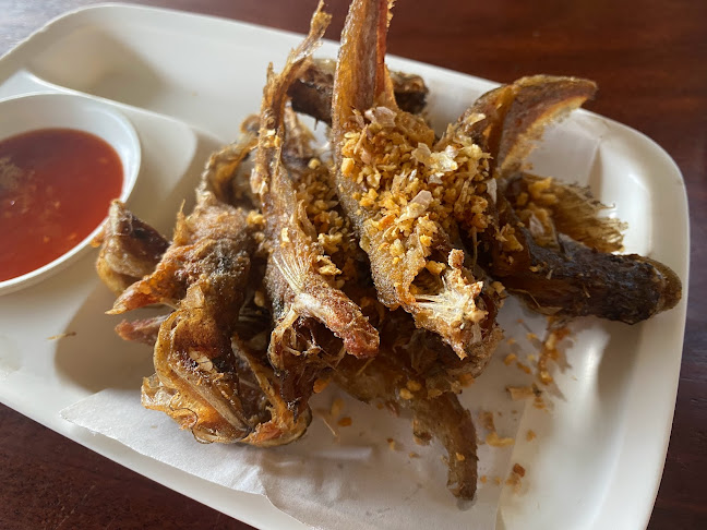 Opinii despre ร้านอาหารเฟื่องฟ้าปลาแม่น้ำ în อำเภอเมืองสุโขทัย - การบริการอาหารและที่พัก