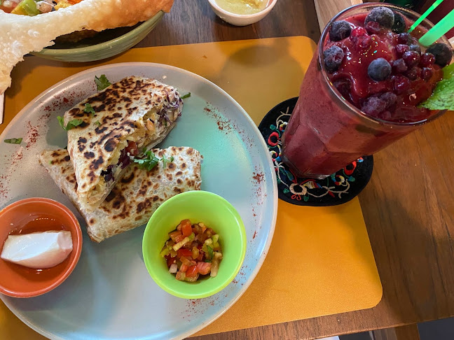 Centrico Mexican Restaurant HALAL - การบริการอาหารและที่พัก