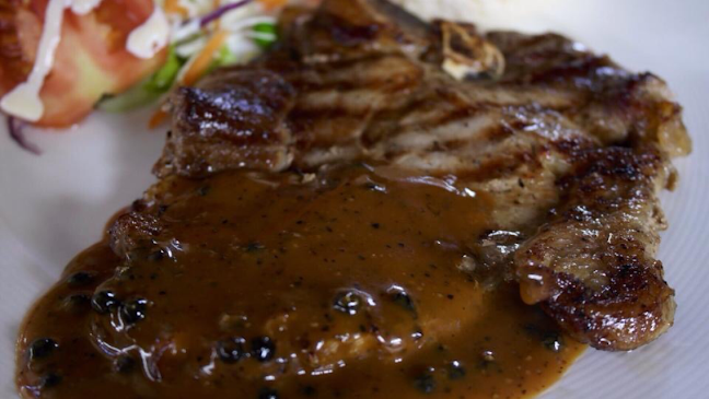 ร้านเฮือนไม้สเต็กอุบลราชธานี - อำเภอเมืองอุบลราชธานี