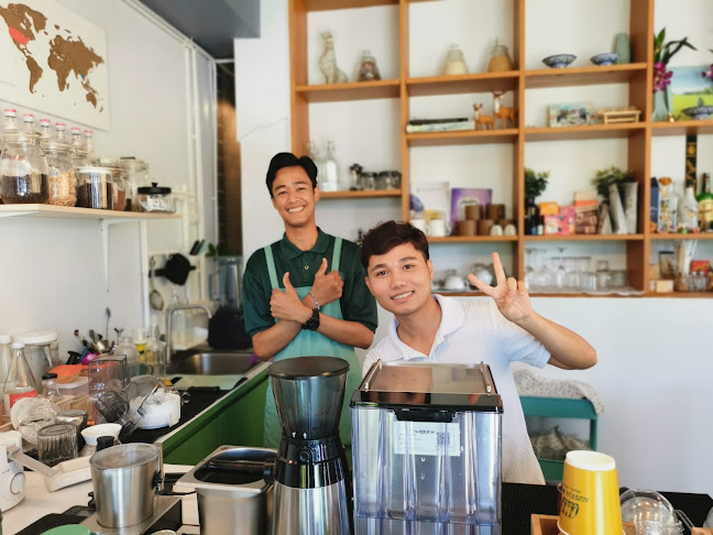 Opinii despre Austin Ribs Phuket în Muang - การบริการอาหารและที่พัก