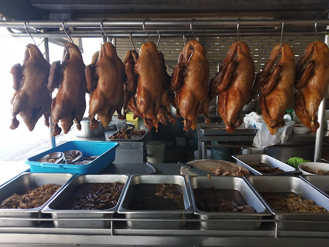 ก๋วยเตี๋ยว NK เป็ดพะโล้ 91 อ้อมน้อย - การบริการอาหารและที่พัก