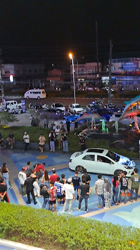 Opinii despre Starbucks Talang în อำเภอถลาง - การบริการอาหารและที่พัก