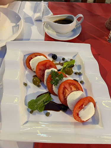 Chez Andy Swiss Restaurant & Steak House - อำเภอเมืองนครราชสีมา