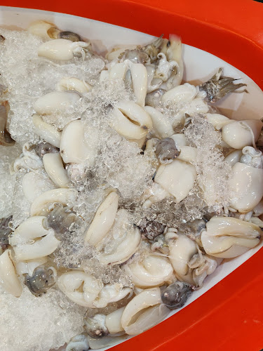 In sea บุฟเฟต์ทะเลเผา - การบริการอาหารและที่พัก