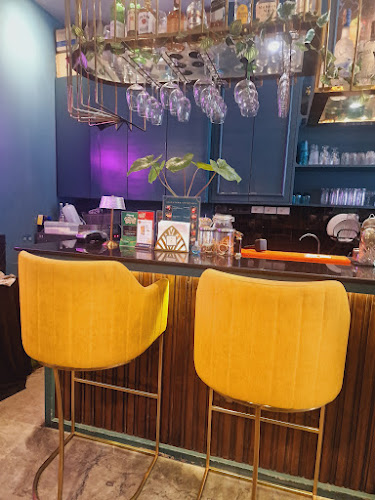 The moon cafe’ - อำเภอเมืองภูเก็ต