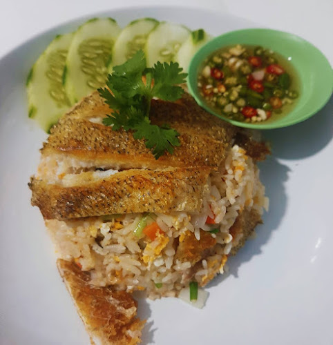 Opinii despre Smiley Studio în อำเภอปากเกร็ด - การบริการอาหารและที่พัก