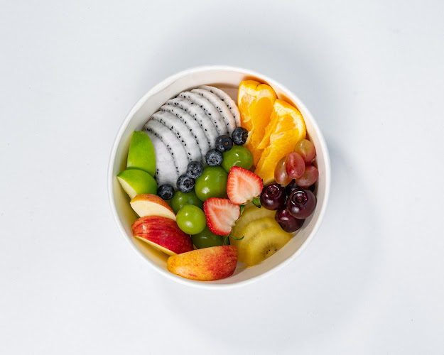 Nowadays - สลัด พิษณุโลก - การบริการอาหารและที่พัก