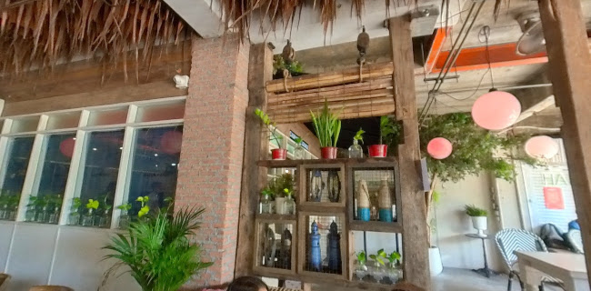 KIRI burger & bowl , kata beach