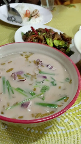 Opinii despre น้องวิน ข้าวต้มโต้รุ่ง เกาะสมุย în อำเภอเกาะสมุย - การบริการอาหารและที่พัก