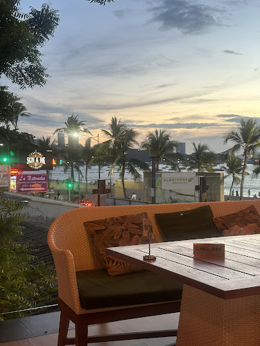 Beer Hubb (Pattaya Beach Road)