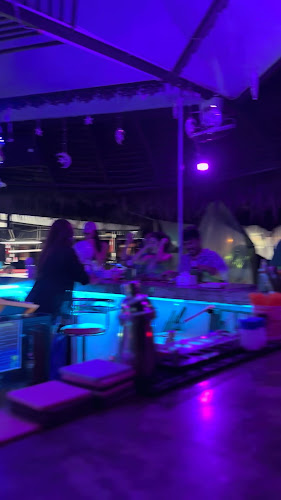 The Tipsy Mermaid - การบริการอาหารและที่พัก