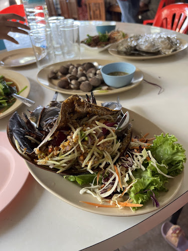 Comentarii opinii despre ร้านอาหารบังเสม ซีฟู้ด