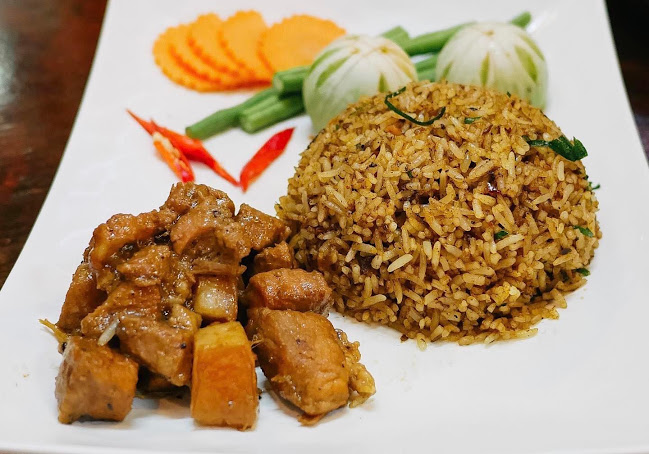 No.6 Restaurant Up The Hill - อำเภอกะทู้