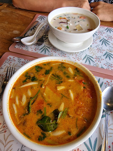 Yoyo Restaurant Karon Beach Phuket