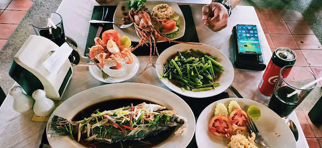 Opinii despre ลอบสเตอร์แอนด์พรอน în อำเภอเมืองภูเก็ต - การบริการอาหารและที่พัก