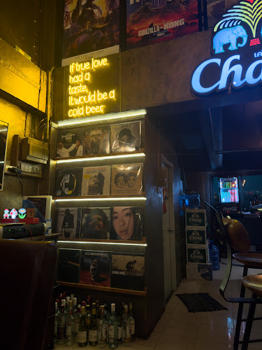 103 ถ. พังงา ตำบลตลาดใหญ่ อำเภอเมืองภูเก็ต ภูเก็ต 83000