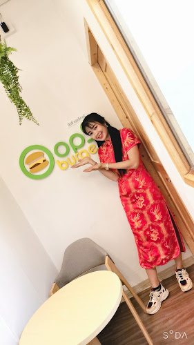 Comentarii opinii despre OopS burger สาขาปทุมทอง พิษณุโลก