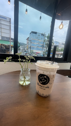 Comentarii opinii despre Sometime coffee bar (บางเวลา)​