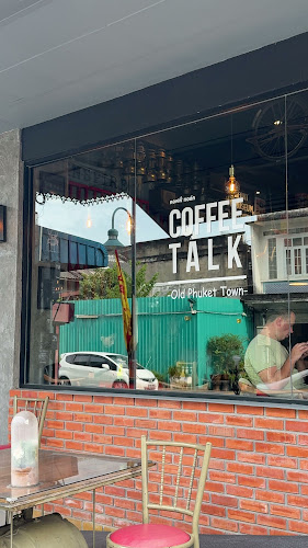 Comentarii opinii despre Coffee Talk Old Phuket Town