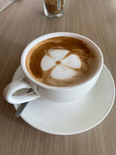 209/2 ถนน สวรรค์วิถี ตำบล ปากน้ำโพ เมือง นครสวรรค์ 60000