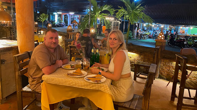 Opinii despre ร้านอาหาร 502 în Muang - การบริการอาหารและที่พัก