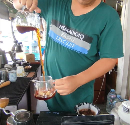 Opinii despre Taotao coffee slowbar(สโลว์บาร์) în อำเภอเมืองนครราชสีมา - การบริการอาหารและที่พัก