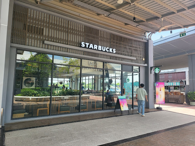 Comentarii opinii despre Starbucks (Central Village Outlet)