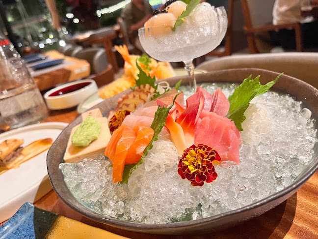 Uchi Gastrobar Japanese Food & Sushi Phuket - อำเภอถลาง
