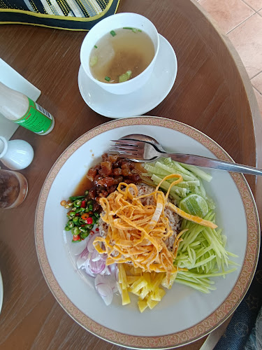 Opinii despre เมอร์ลินการ์เด้น în อำเภอเมืองภูเก็ต - การบริการอาหารและที่พัก