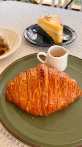 Comentarii opinii despre Vini cafe&garden ไวน์นิ คาเฟ่ แอนด์ การ์เด้น