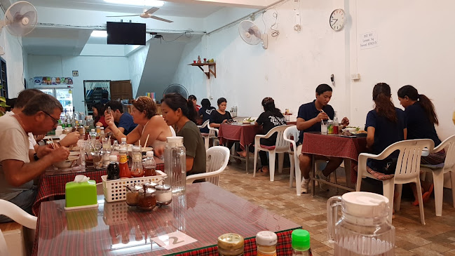 Kao Hom Kitchen - การบริการอาหารและที่พัก