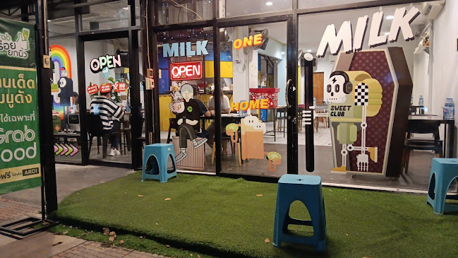 Opinii despre บ้านส้มโออัมพวา นครสวรรค์ în อำเภอเมืองนครสวรรค์ - การบริการอาหารและที่พัก