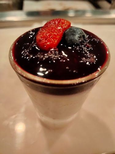 Panda Shabu แพนด้า ชาบู - การบริการอาหารและที่พัก