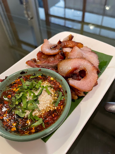 นัวร์ ส้มตำ สตรีทฟู้ด สาขา 2 - Thai Street Food