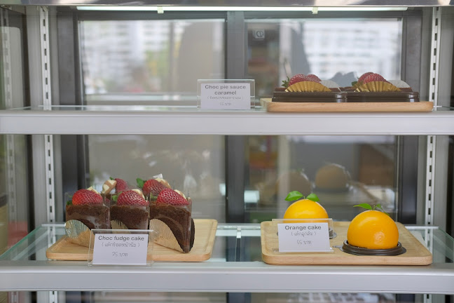 ROOM MADE by Nanphat - การบริการอาหารและที่พัก