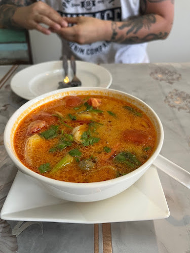 Baan Larb Restaurant - อำเภอกะทู้