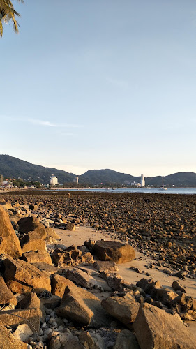 นับตังค์ ชา กาแฟ - การบริการอาหารและที่พัก