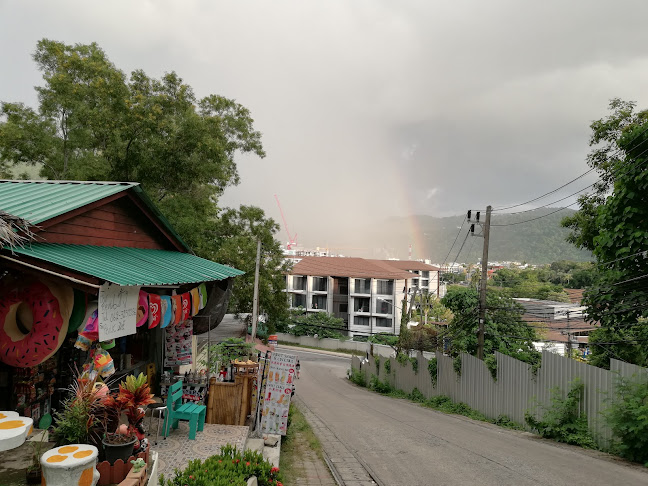 Hill Top Bar 5665 - การบริการอาหารและที่พัก